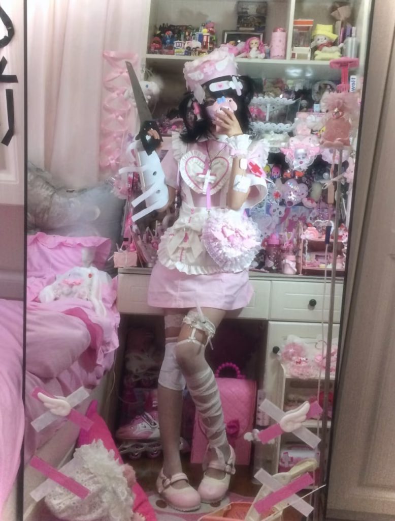 とてもしつけがよくなっていて、うめき声がとてもいやらしいですとても挑発するのが好きで、何でもやってみる楽しい女の子です初心者の方に非常にオススメです