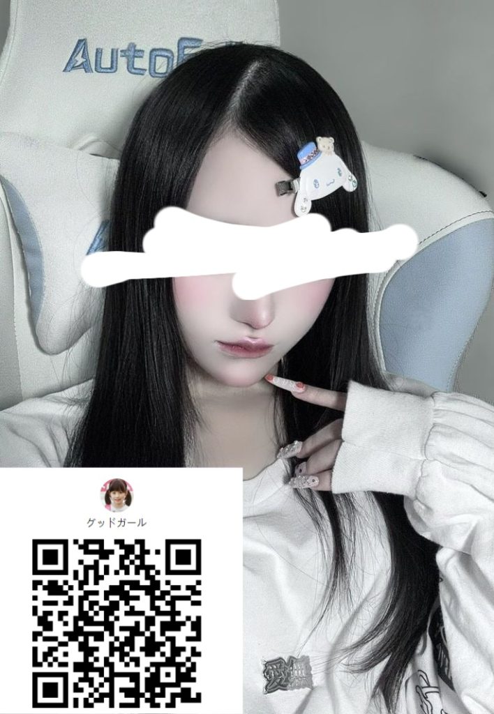柔らかい声、舌先が耳に触れた瞬間、欲望が一気に爆発する。