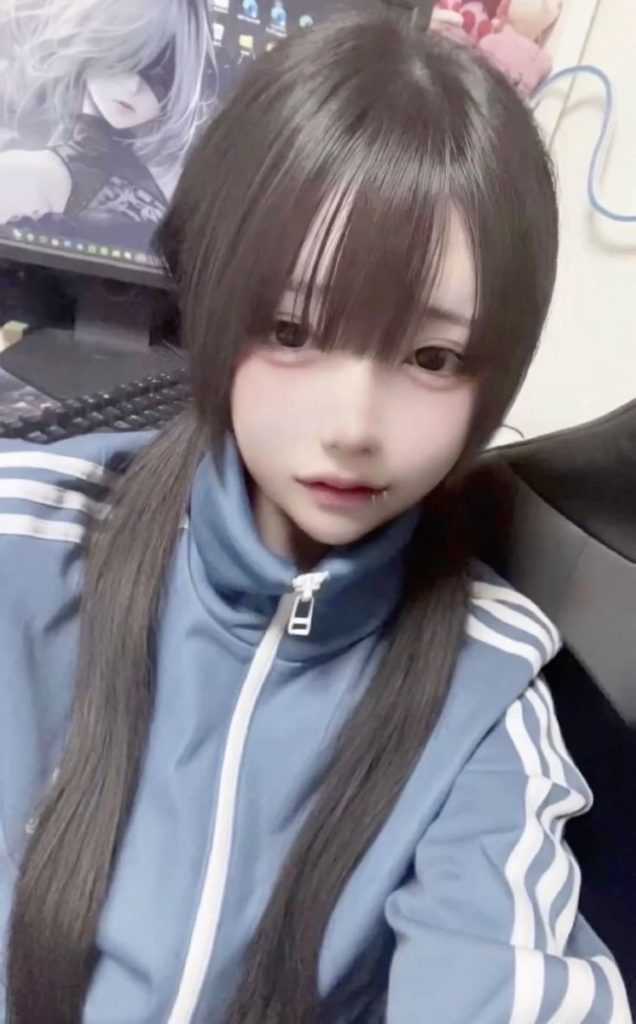 🐾笑顔が眩しいHカップ美女、会うたびに太陽のような存在感