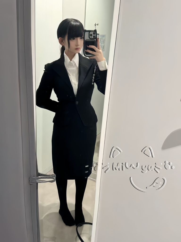 📩8/26 出勤 Miya推薦📱🧃 神秘的な職業兼業・気品あるお姉さんタイプ名前：沙羅（さら）カップ：Eカップ