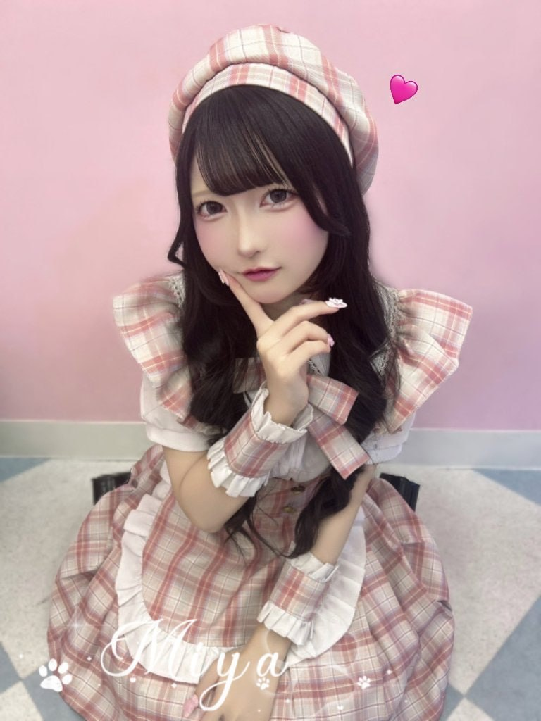 内面は情熱的でセクシー、軽熟女でスケールが大きい七海こと（Nanami Koto）