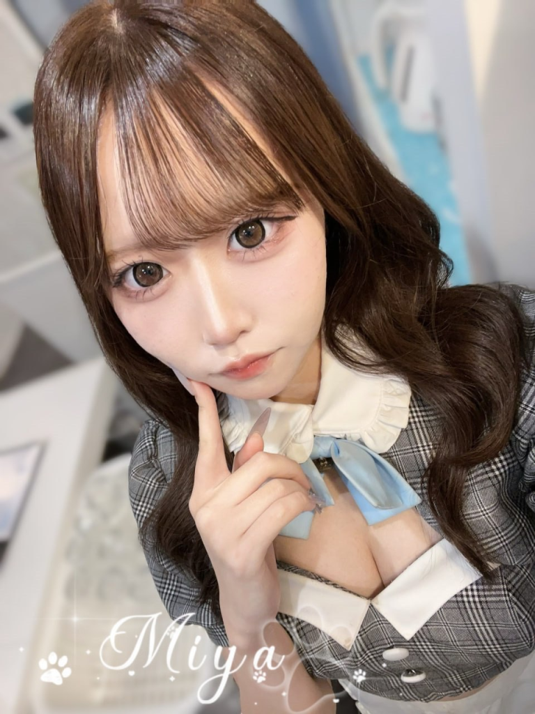 11/13今日の大阪出勤 — Miya大阪・東京コンパニオン出張 Gleezy：ck71mv