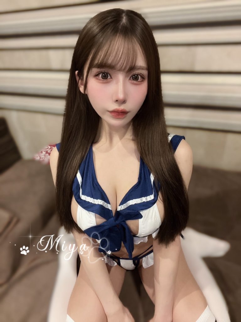 刺激を楽しむタイプで、積極的にあなたを脱がせ、主动的に楽しく刺激を与えます。尺度が大きく、協力度も高く、300回戦っても物足りないほどです