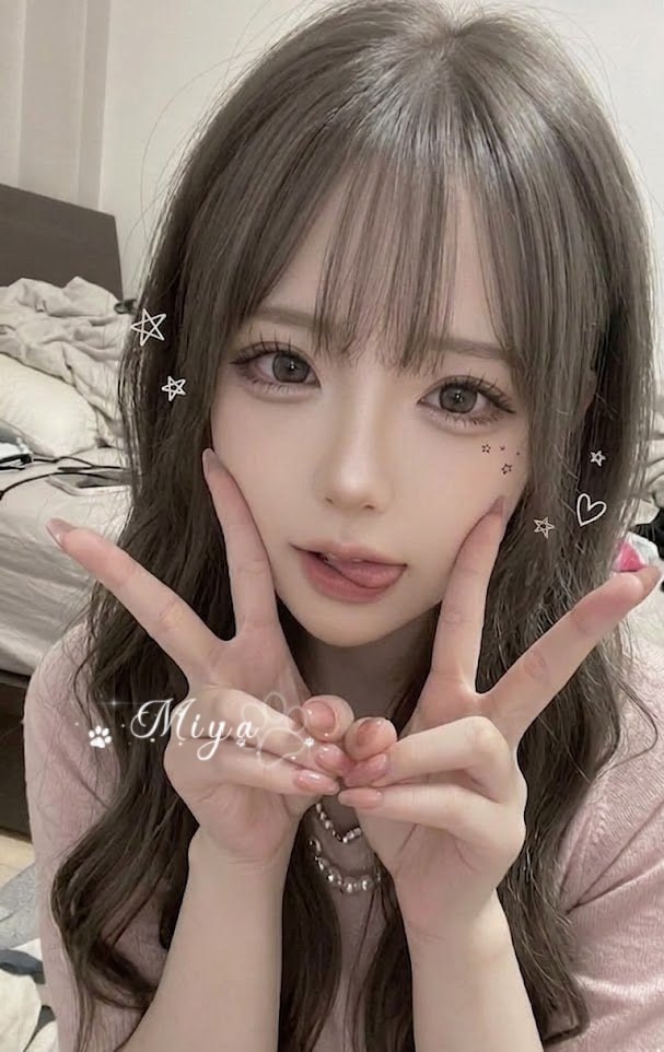 抜群のプロポーションを誇る、グラマラスな美女