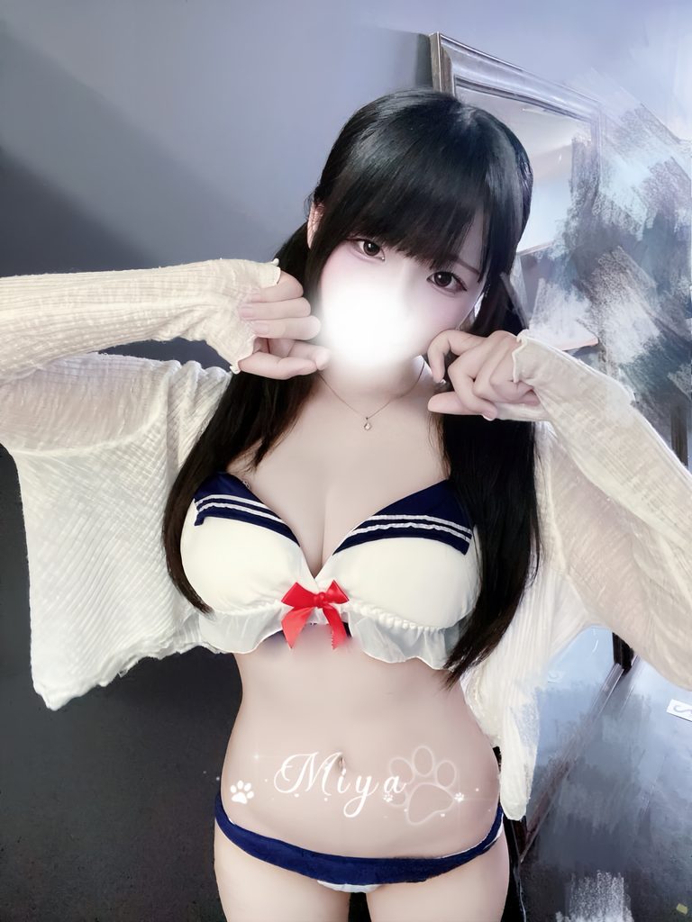 星野 亜美（Hoshino Ami）